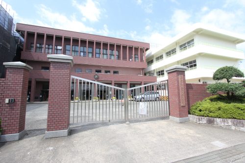 大和高田市立浮孔西小学校