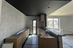 葛城市　注文建築　クロス工事