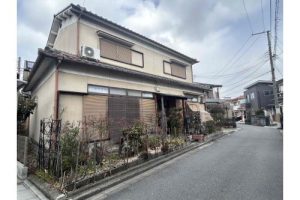 奈良県香芝市磯壁の古家付き売土地