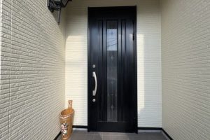 先進的窓リノベ　工事前