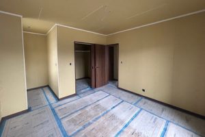 SOLEIL磯壁５丁目　パテ処理