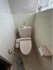 大和高田市神楽　トイレリフォーム工事　ビフォー