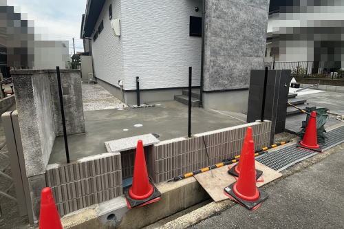 香芝市磯壁モデルハウス 外構工事中