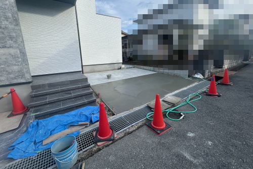 香芝市磯壁モデルハウス 外構工事中